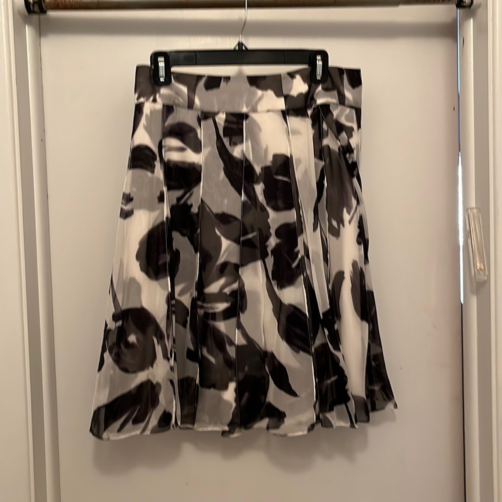 Carmen Marc Volvo chiffon skirt. Strips of a beautiful print